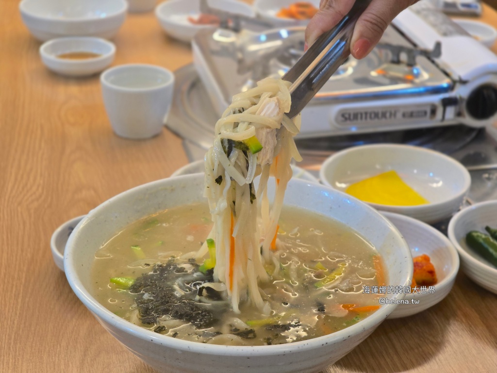 一隻雞,影島,釜山,釜山旅行,釜山旅遊,釜山美食,釜山自由行,釜山遊／宿,雞湯,韓國,韓國旅行,韓國旅遊,韓國美食,韓國自由行 @Helena's Blog