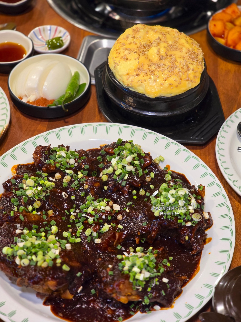 西面,辣燉排骨,釜山,釜山旅行,釜山旅遊,釜山美食,釜山自由行,釜山遊／宿,韓國,韓國旅行,韓國旅遊,韓國美食,韓國自由行,馬鈴薯豬骨湯 @Helena's Blog