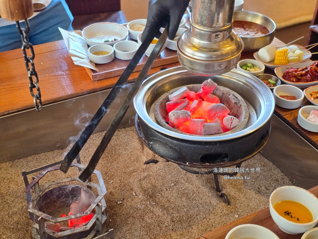 海雲台,炭火烤肉,烤肉,釜山,釜山旅行,釜山旅遊,釜山美食,釜山自由行,釜山遊／宿,韓國,韓國旅行,韓國旅遊,韓國美食,韓國自由行,韓牛 @Helena's Blog