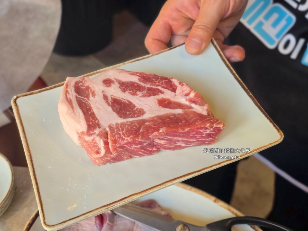 全程代烤,炭火烤肉,烤肉,西面,釜山,釜山旅行,釜山旅遊,釜山美食,釜山自由行,釜山遊／宿,韓國,韓國旅行,韓國旅遊,韓國美食,韓國自由行 @Helena's Blog