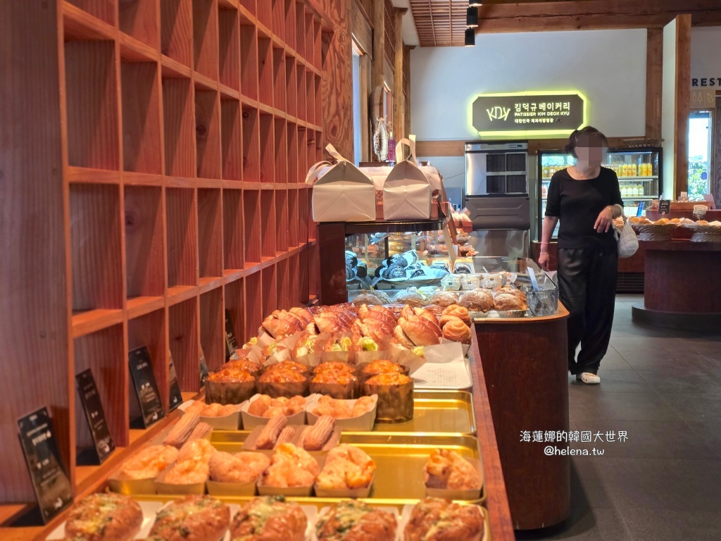 釜山,釜山咖啡店,釜山旅行,釜山旅遊,釜山自由行,釜山遊／宿,韓國,韓國咖啡店,韓國旅行,韓國旅遊,韓國自由行,韓屋,韓屋咖啡,韓屋麵包 @Helena's Blog
