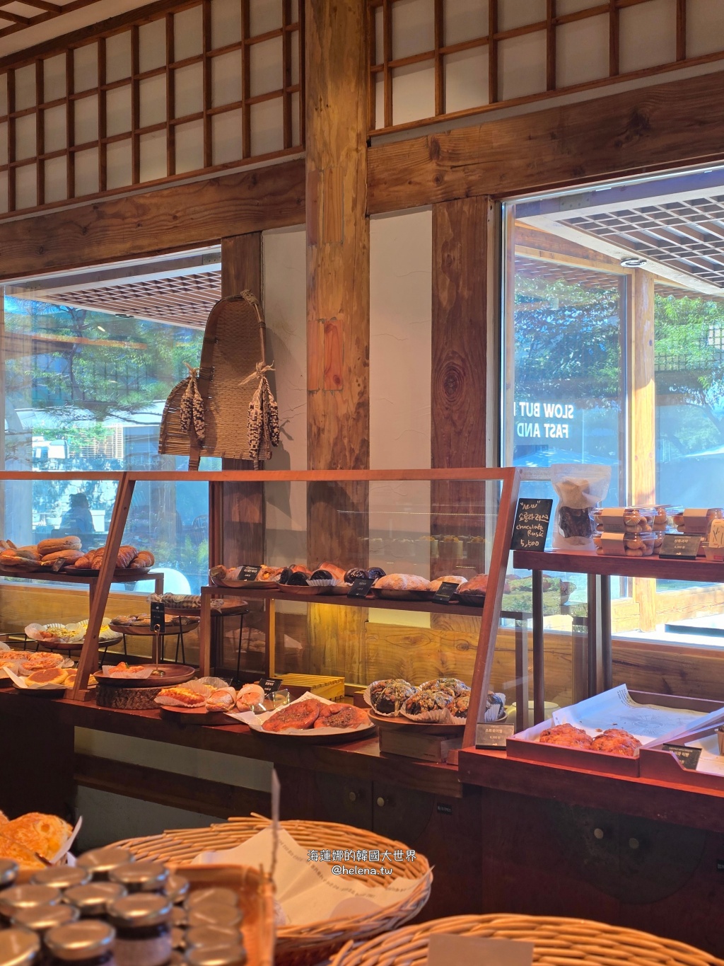 釜山,釜山咖啡店,釜山旅行,釜山旅遊,釜山自由行,釜山遊／宿,韓國,韓國咖啡店,韓國旅行,韓國旅遊,韓國自由行,韓屋,韓屋咖啡,韓屋麵包 @Helena's Blog