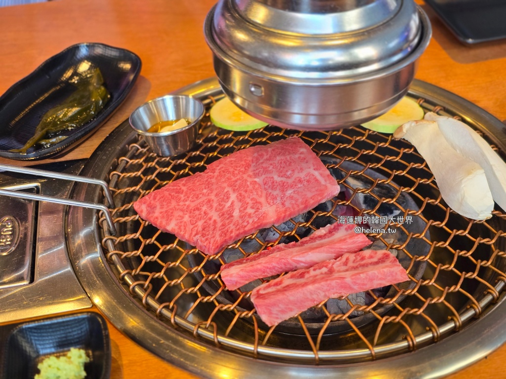 炭火烤肉,烤肉,釜山,釜山旅行,釜山旅遊,釜山站,釜山美食,釜山自由行,釜山遊／宿,韓國,韓國旅行,韓國旅遊,韓國美食,韓國自由行,韓牛 @Helena's Blog