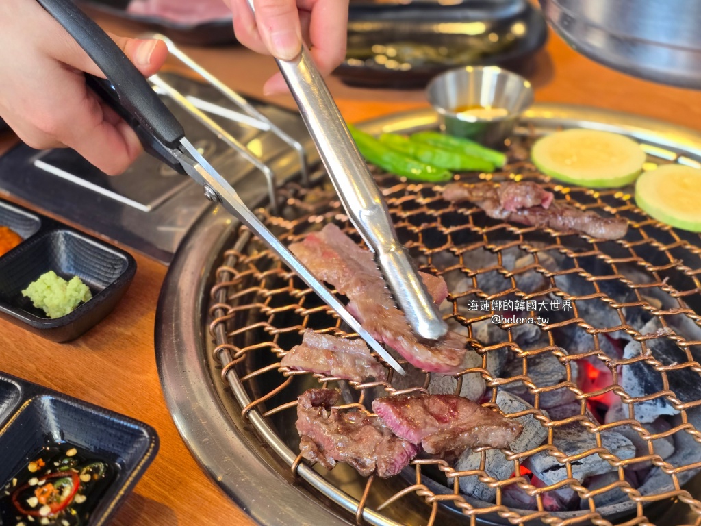 炭火烤肉,烤肉,釜山,釜山旅行,釜山旅遊,釜山站,釜山美食,釜山自由行,釜山遊／宿,韓國,韓國旅行,韓國旅遊,韓國美食,韓國自由行,韓牛 @Helena's Blog