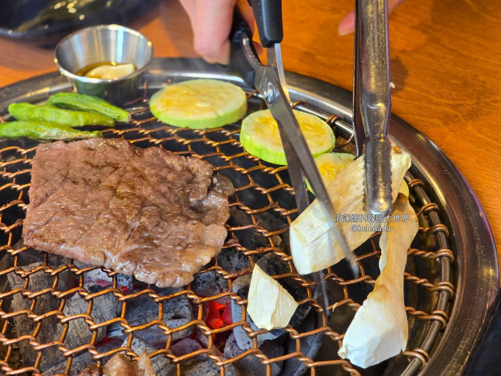 炭火烤肉,烤肉,釜山,釜山旅行,釜山旅遊,釜山站,釜山美食,釜山自由行,釜山遊／宿,韓國,韓國旅行,韓國旅遊,韓國美食,韓國自由行,韓牛 @Helena's Blog