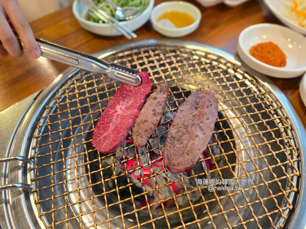 炭火烤肉,烤肉,釜山,釜山旅行,釜山旅遊,釜山站,釜山美食,釜山自由行,釜山遊／宿,韓國,韓國旅行,韓國旅遊,韓國美食,韓國自由行,韓牛 @Helena's Blog