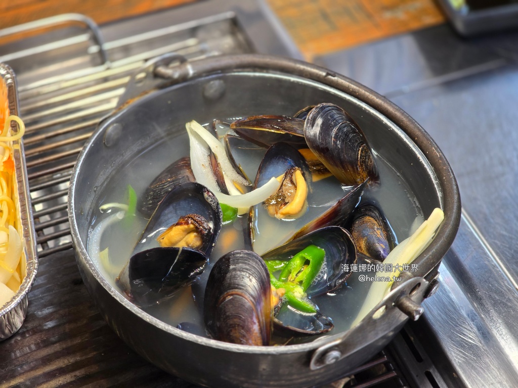 松島,海鮮鍋,烤鮮貝,釜山,釜山旅行,釜山旅遊,釜山海鮮,釜山美食,釜山自由行,釜山遊／宿,韓國,韓國旅行,韓國旅遊,韓國美食,韓國自由行 @Helena's Blog