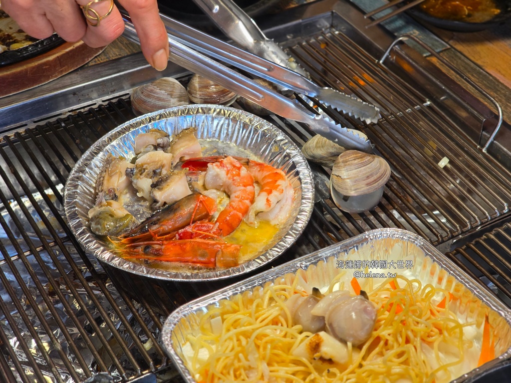 松島,海鮮鍋,烤鮮貝,釜山,釜山旅行,釜山旅遊,釜山海鮮,釜山美食,釜山自由行,釜山遊／宿,韓國,韓國旅行,韓國旅遊,韓國美食,韓國自由行 @Helena's Blog