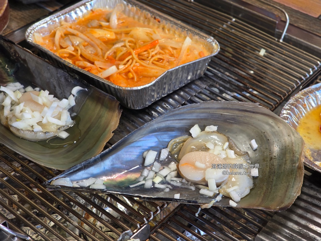 松島,海鮮鍋,烤鮮貝,釜山,釜山旅行,釜山旅遊,釜山海鮮,釜山美食,釜山自由行,釜山遊／宿,韓國,韓國旅行,韓國旅遊,韓國美食,韓國自由行 @Helena's Blog