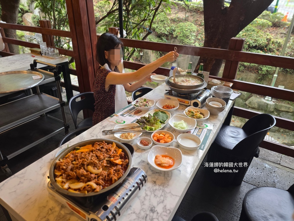 釜山,釜山一隻雞,釜山一隻鴨,釜山旅行,釜山旅遊,釜山炒鴨肉,釜山美食,釜山自由行,釜山遊／宿,釜山鴨肉,韓國,韓國旅行,韓國旅遊,韓國美食,韓國自由行 @Helena's Blog