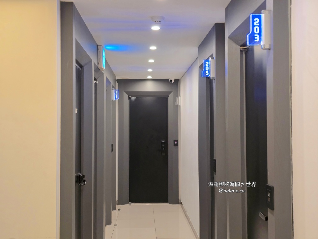 弘大,新村,梨大,韓國住宿,韓國住宿推薦,韓國旅行,韓國旅遊,韓國自由行,首爾住宿,首爾住宿推薦,首爾旅行,首爾旅遊,首爾自由行,首爾遊／宿 @Helena's Blog