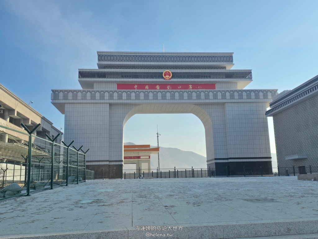 中國旅遊,中國東北旅遊,中朝俄邊境,中朝邊境,吉林旅遊,延吉市的觀光景點,延吉旅遊,東北鐵鍋燉 @Helena's Blog