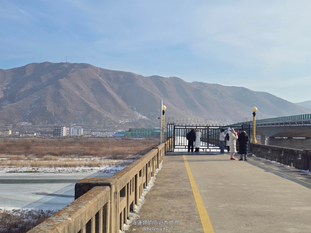 中國旅遊,中國東北旅遊,中朝俄邊境,中朝邊境,吉林旅遊,延吉市的觀光景點,延吉旅遊,東北鐵鍋燉 @Helena's Blog