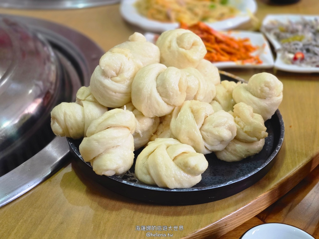 中國旅遊,中國東北旅遊,中朝俄邊境,中朝邊境,吉林旅遊,延吉市的觀光景點,延吉旅遊,東北鐵鍋燉 @Helena's Blog