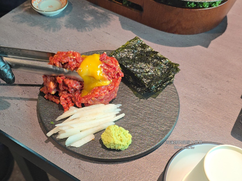 全程代烤,炭火烤肉,炭火燒烤,韓國旅行,韓國旅遊,韓國烤肉,韓國燒烤,韓國美食,韓國自由行,韓牛,韓牛烤肉,韓牛燒烤,首爾旅行,首爾旅遊,首爾烤肉,首爾燒烤,首爾美食,首爾自由行,首爾遊／宿 @Helena's Blog