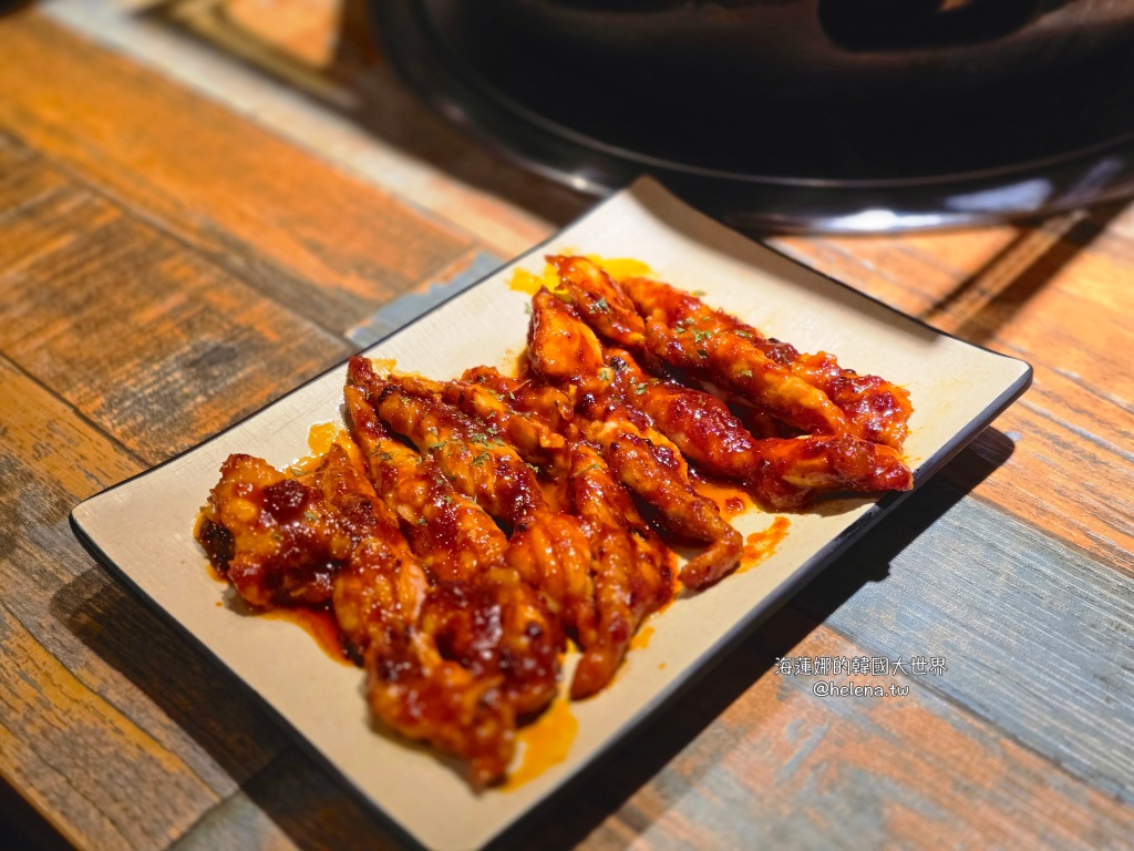 烤雞肉,辣炒雞排,釜山,釜山旅行,釜山旅遊,釜山烤雞肉,釜山美食,釜山自由行,釜山辣炒雞排,釜山遊／宿,釜山雞湯,雞湯,韓國,韓國旅行,韓國旅遊,韓國美食,韓國自由行 @Helena's Blog