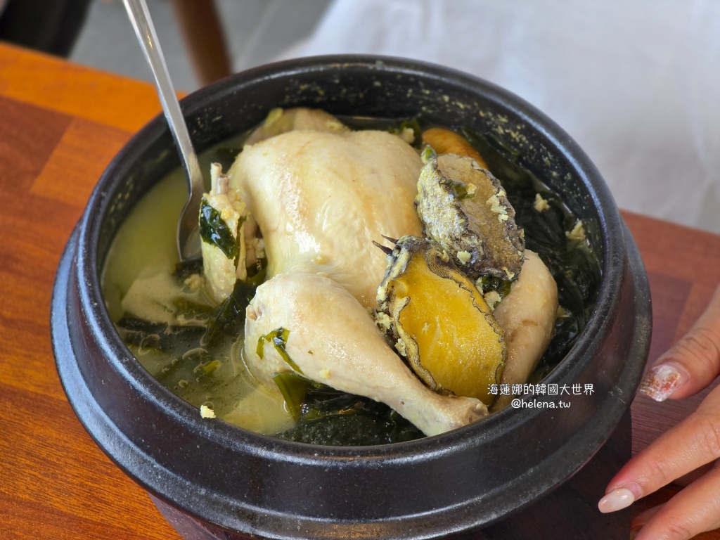 奶瓶燈塔,機張,海帶湯,海帶蔘雞湯,蔘雞湯,釜山,釜山旅行,釜山旅遊,釜山海鮮,釜山美食,釜山自由行,釜山遊／宿,韓國,韓國旅行,韓國旅遊,韓國美食,韓國自由行,鮑魚粥 @Helena's Blog