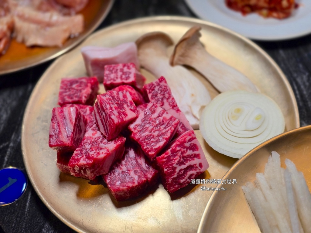 烤肉,韓國旅行,韓國旅遊,韓國美食,韓國自由行,韓牛,首爾旅行,首爾旅遊,首爾美食,首爾自由行,首爾遊／宿 @Helena's Blog