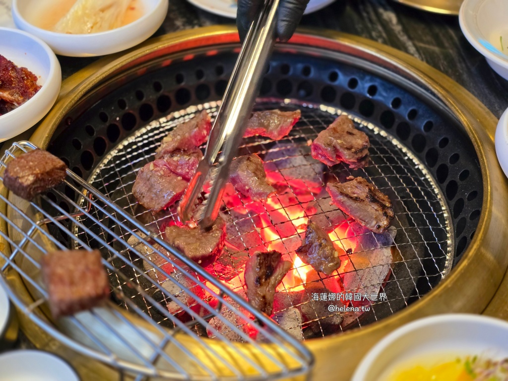 烤肉,韓國旅行,韓國旅遊,韓國美食,韓國自由行,韓牛,首爾旅行,首爾旅遊,首爾美食,首爾自由行,首爾遊／宿 @Helena's Blog