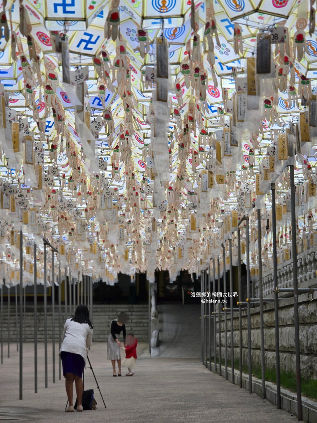 三光寺,佛誕日,燃燈會,燃燈節,釜山,釜山旅行,釜山旅遊,釜山自由行,釜山遊/宿,韓國,韓國旅行,韓國旅遊,韓國自由行 @Helena's Blog 三光寺,佛誕日,燃燈會,燃燈節,釜山,釜山旅行,釜山旅遊,釜山自由行,釜山遊/宿,韓國,韓國旅行,韓國旅遊,韓國自由行 @Helena's Blog