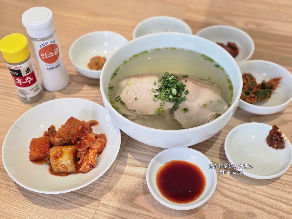 米其林,豬肉湯飯,釜山,釜山旅行,釜山旅遊,釜山米其林,釜山美食,釜山自由行,釜山遊/宿,韓國,韓國旅行,韓國旅遊,韓國美食,韓國自由行 @Helena's Blog 米其林,豬肉湯飯,釜山,釜山旅行,釜山旅遊,釜山米其林,釜山美食,釜山自由行,釜山遊/宿,韓國,韓國旅行,韓國旅遊,韓國美食,韓國自由行 @Helena's Blog