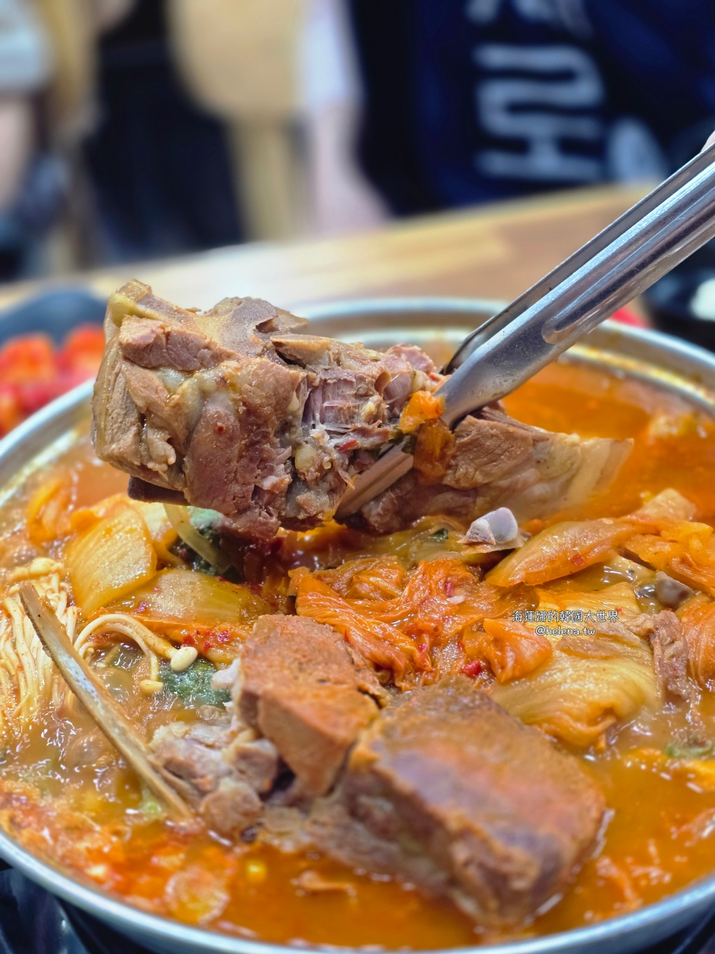 鍾路三街,鐘路3街,韓國,韓國旅行,韓國旅遊,韓國美食,韓國自由行,首爾,首爾旅行,首爾旅遊,首爾美食,首爾自由行,首爾遊／宿,馬鈴薯豬骨湯 @Helena's Blog