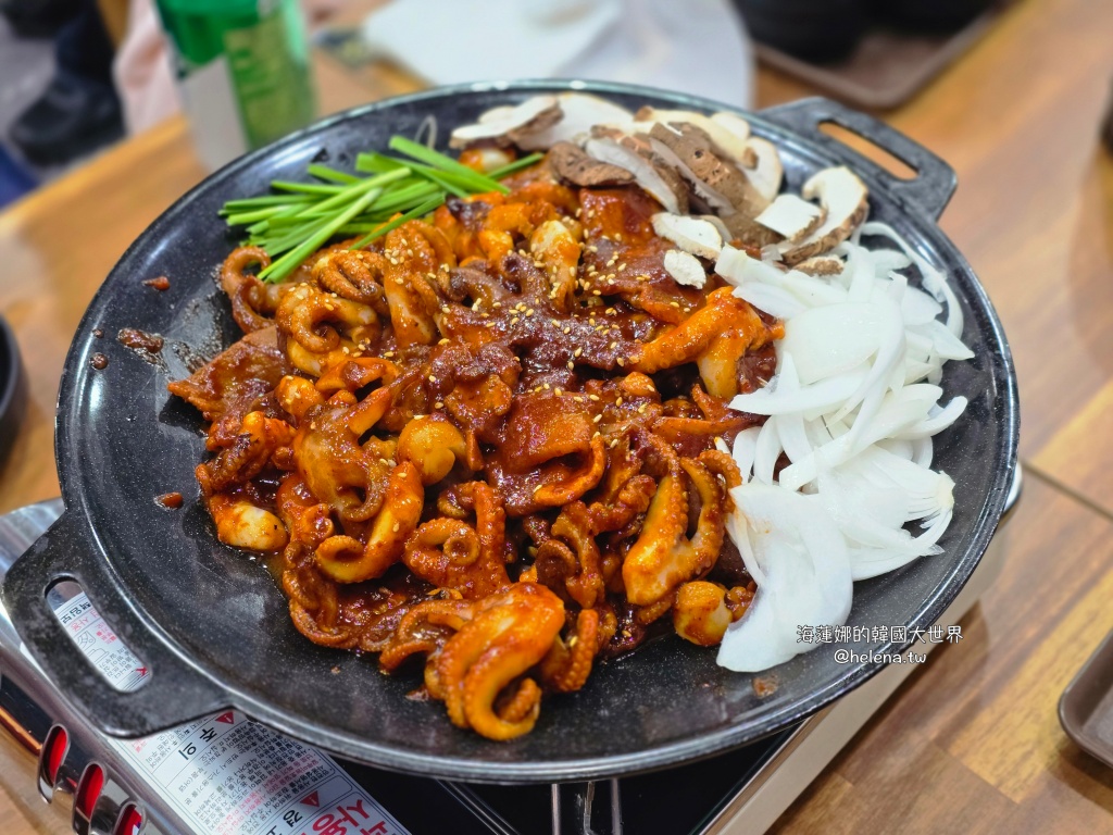 鍾路三街,鐘路3街,韓國,韓國旅行,韓國旅遊,韓國美食,韓國自由行,首爾,首爾旅行,首爾旅遊,首爾美食,首爾自由行,首爾遊／宿,馬鈴薯豬骨湯 @Helena's Blog