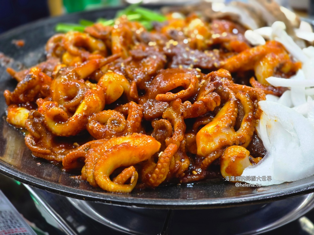 鍾路三街,鐘路3街,韓國,韓國旅行,韓國旅遊,韓國美食,韓國自由行,首爾,首爾旅行,首爾旅遊,首爾美食,首爾自由行,首爾遊／宿,馬鈴薯豬骨湯 @Helena's Blog