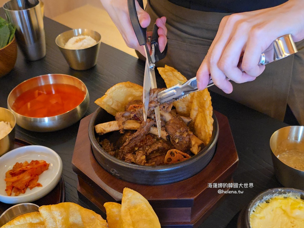 大邱美食,巨松,巨松燉排骨,燉排骨,辣燉排骨,釜山,釜山旅行,釜山旅遊,釜山美食,釜山自由行,釜山遊／宿,韓國,韓國旅行,韓國旅遊,韓國美食,韓國自由行 @Helena's Blog