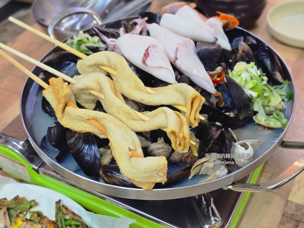 刀切麵,海鮮鍋,釜山,釜山旅行,釜山旅遊,釜山站,釜山站美食,釜山美食,釜山自由行,釜山遊/宿,韓國,韓國旅行,韓國旅遊,韓國美食,韓國自由行 @Helena's Blog 刀切麵,海鮮鍋,釜山,釜山旅行,釜山旅遊,釜山站,釜山站美食,釜山美食,釜山自由行,釜山遊/宿,韓國,韓國旅行,韓國旅遊,韓國美食,韓國自由行 @Helena's Blog