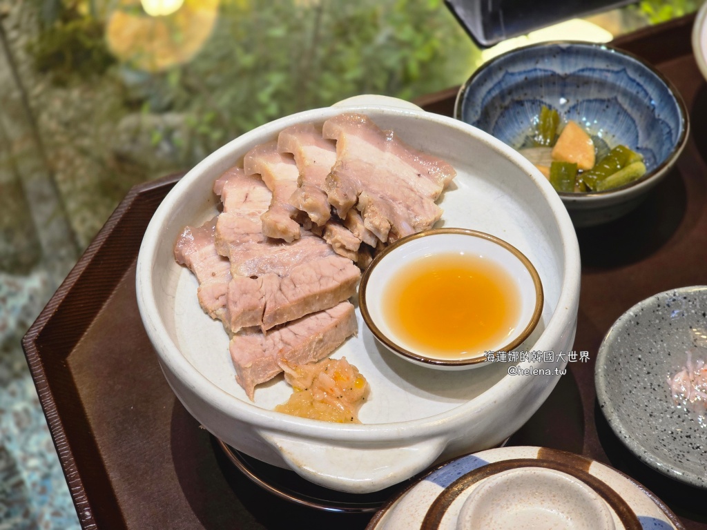 豬肉湯飯,釜山,釜山旅行,釜山旅遊,釜山美食,釜山自由行,釜山遊／宿,韓國,韓國旅行,韓國旅遊,韓國美食,韓國自由行 @Helena's Blog