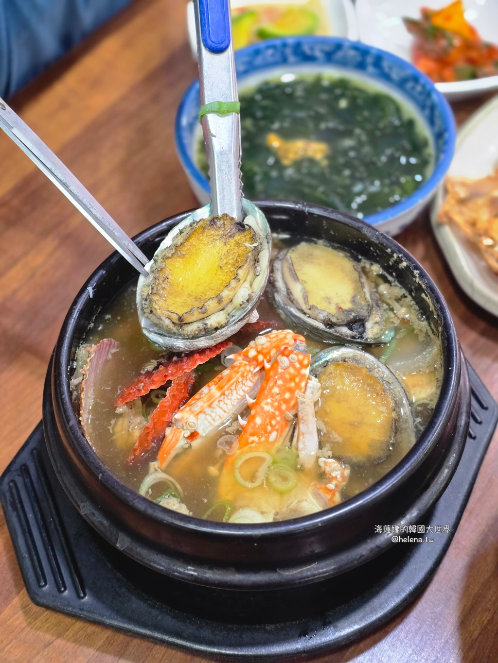 濟州島,釜山,釜山旅行,釜山旅遊,釜山站,釜山站美食,釜山美食,釜山自由行,釜山遊／宿,韓國,韓國旅行,韓國旅遊,韓國美食,韓國自由行,鮑魚,鮑魚海鮮砂鍋,鮑魚粥 @Helena's Blog